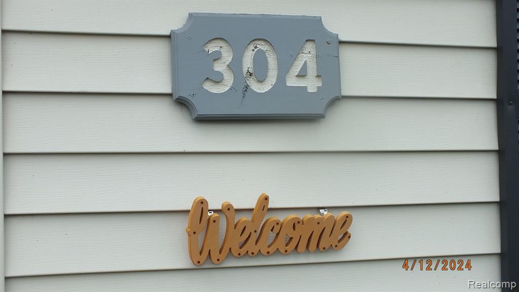 304 Lochness Temperance, MI 48182 - Photo 20 of 21