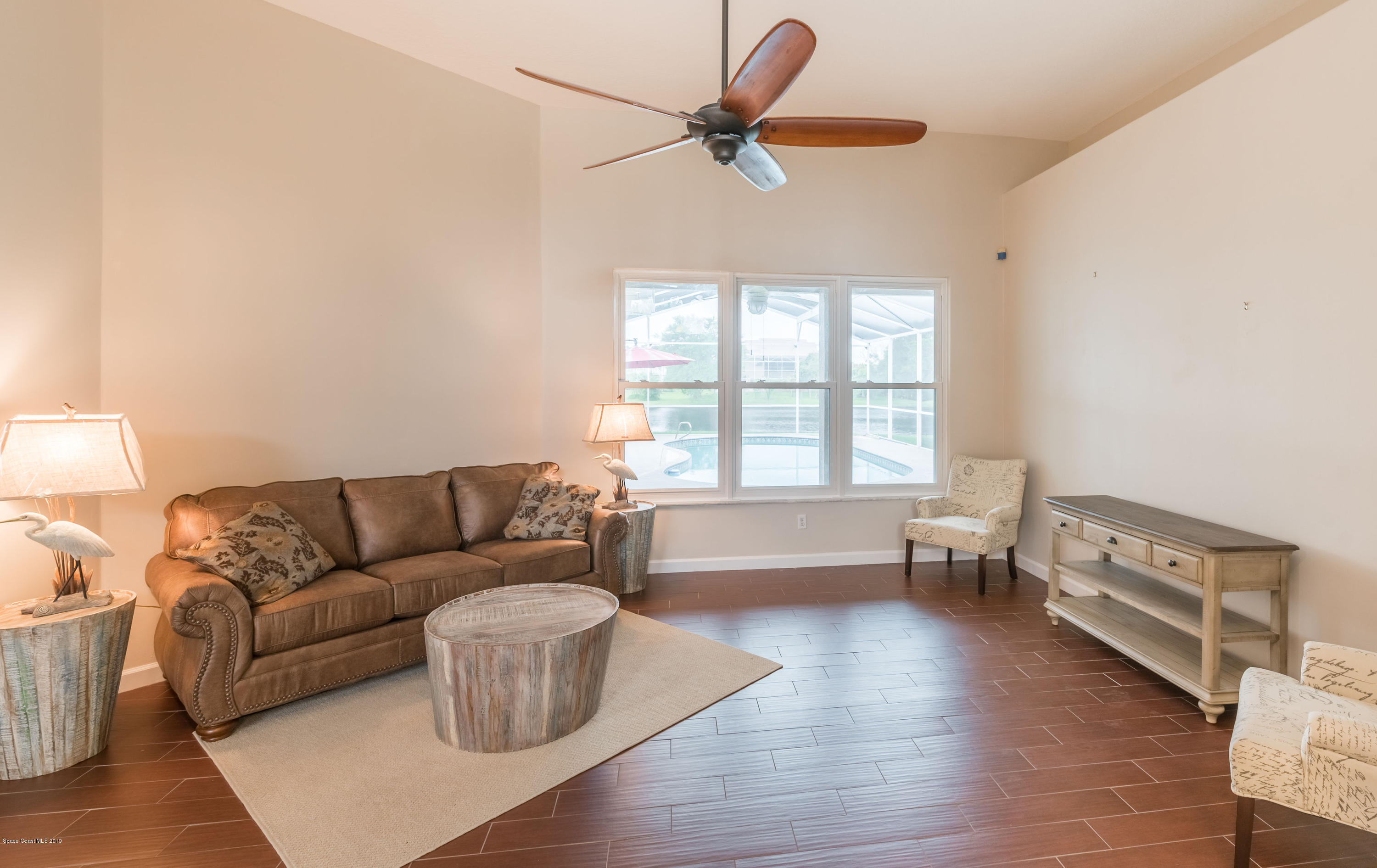 4474 Long Lake Road Melbourne, FL 32934 - Photo 8 of 48 4474LongLakeStaged(35of227)-HDR