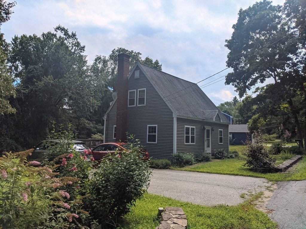 27 Ball Road Kingston, NH 03848 - Photo 1 of 5