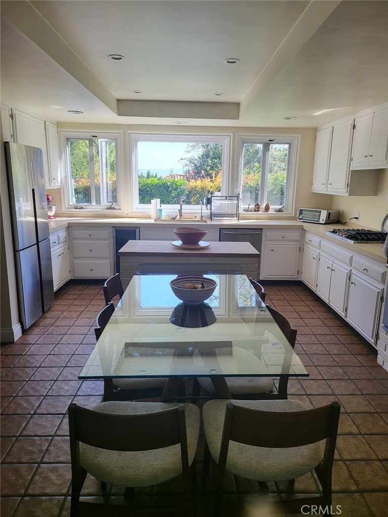 191 Dapplegray Road Bell Canyon, CA 91307 - Photo 7 of 32