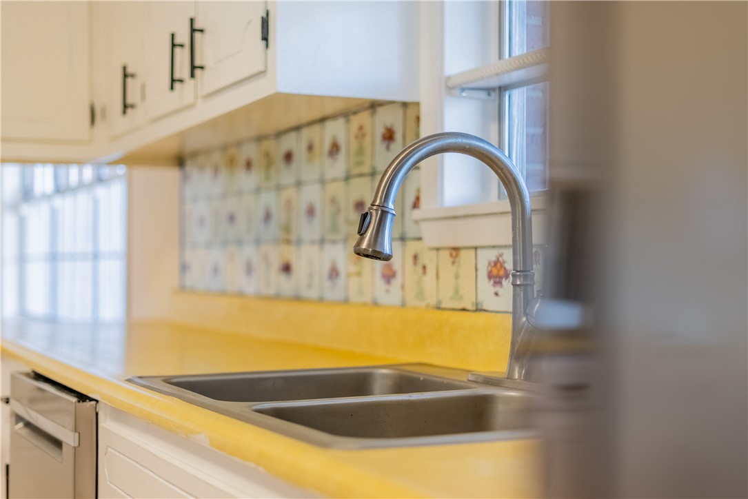 4768 Lovett Road Waycross, GA 31503 - Photo 16 of 42