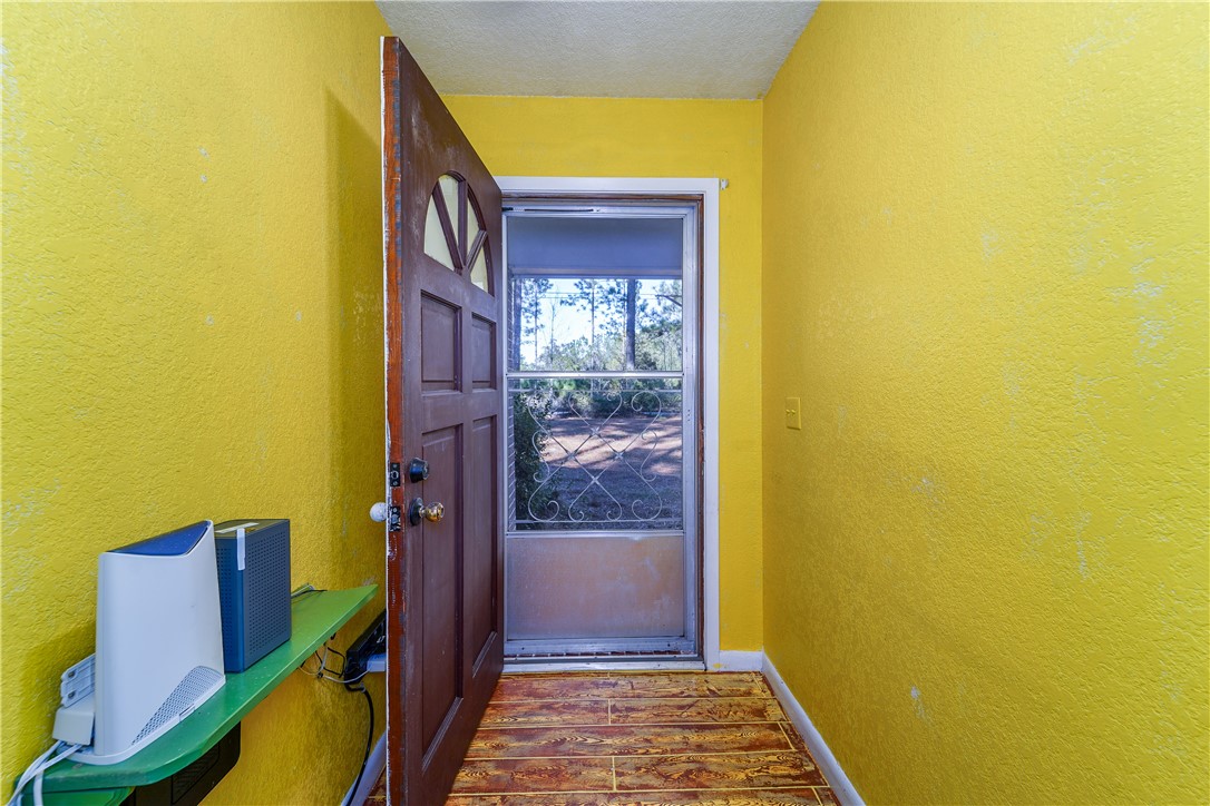 4768 Lovett Road Waycross, GA 31503 - Photo 7 of 42