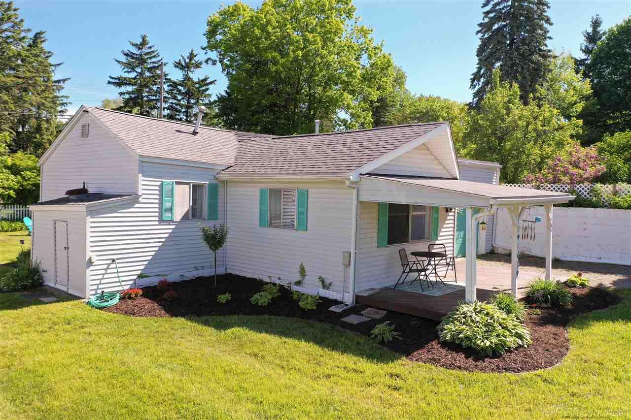 7385 Beechwood Road Lexington, MI 48450 - Photo 2 of 20 50077985-1.JPG