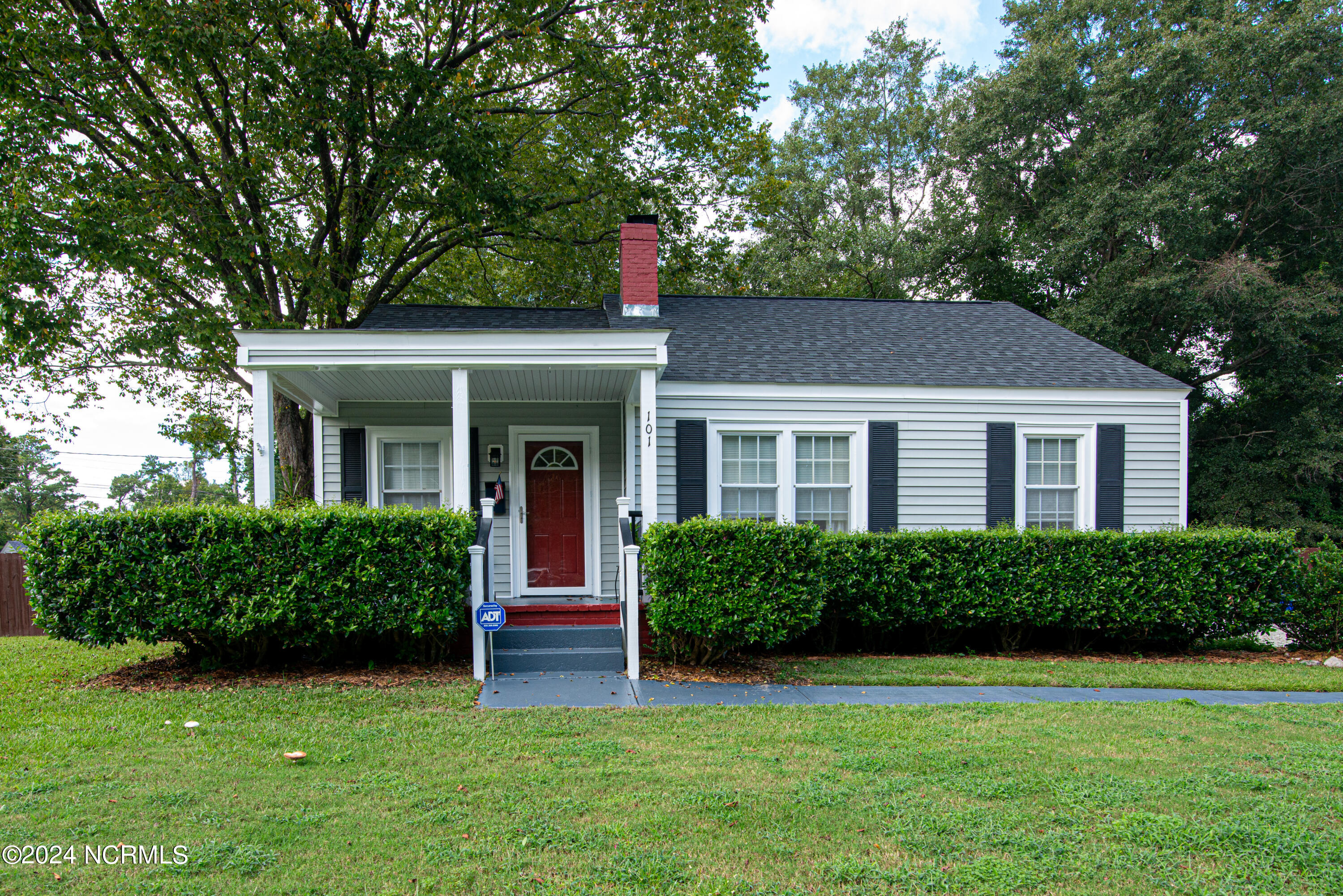 101 Stratford Road Jacksonville, NC 28540 - Photo 11 of 44 DSC_0603