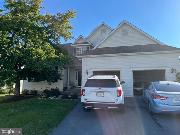 $469,000 | 104 Hayvenhurst Court, Stephens City, VA 22655
