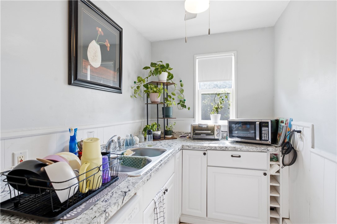 204 Ward Street Woonsocket, RI 02895 - Photo 10 of 40