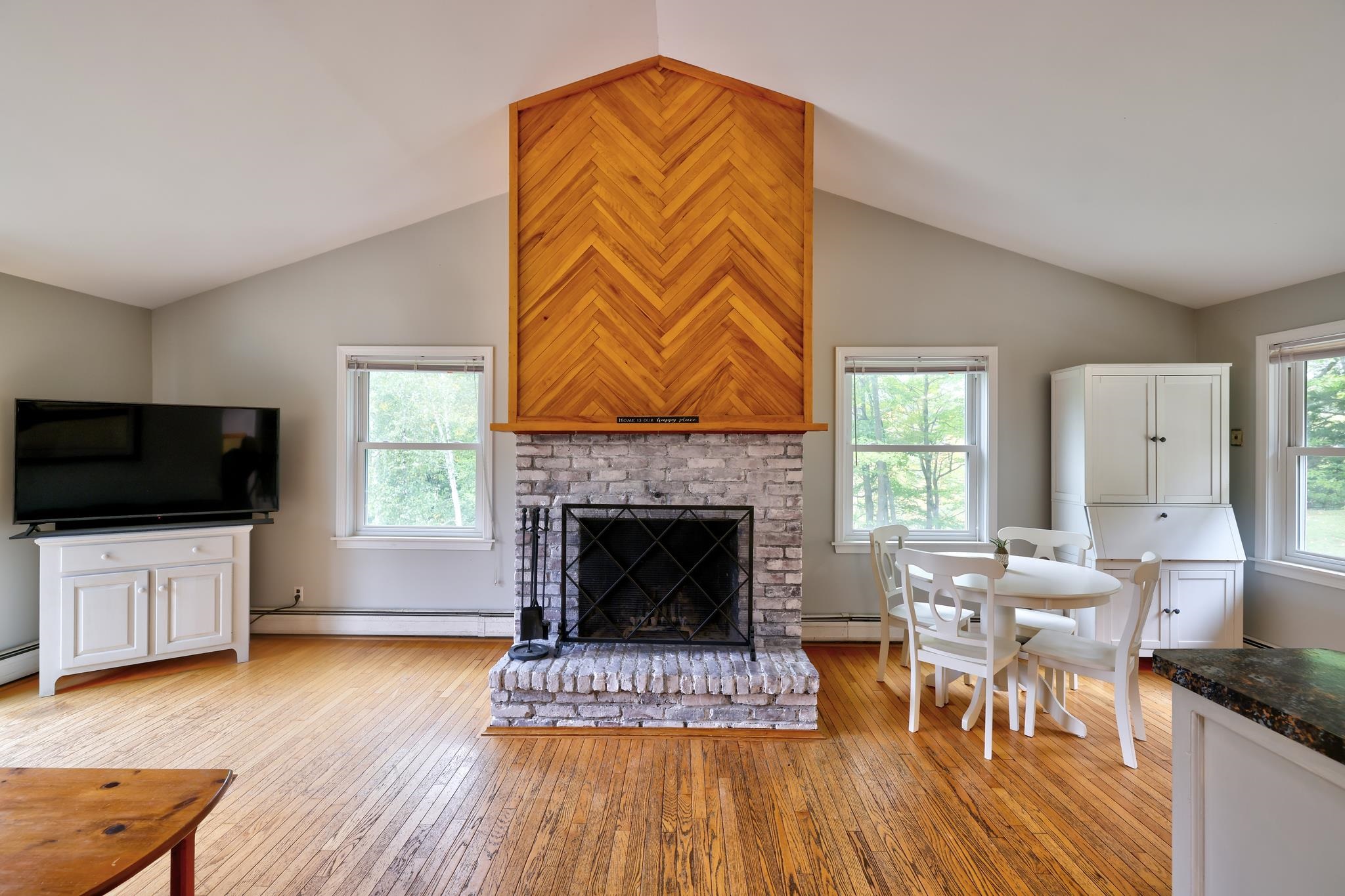 200 Bryan Road Stowe, VT 05672 - Photo 6 of 36