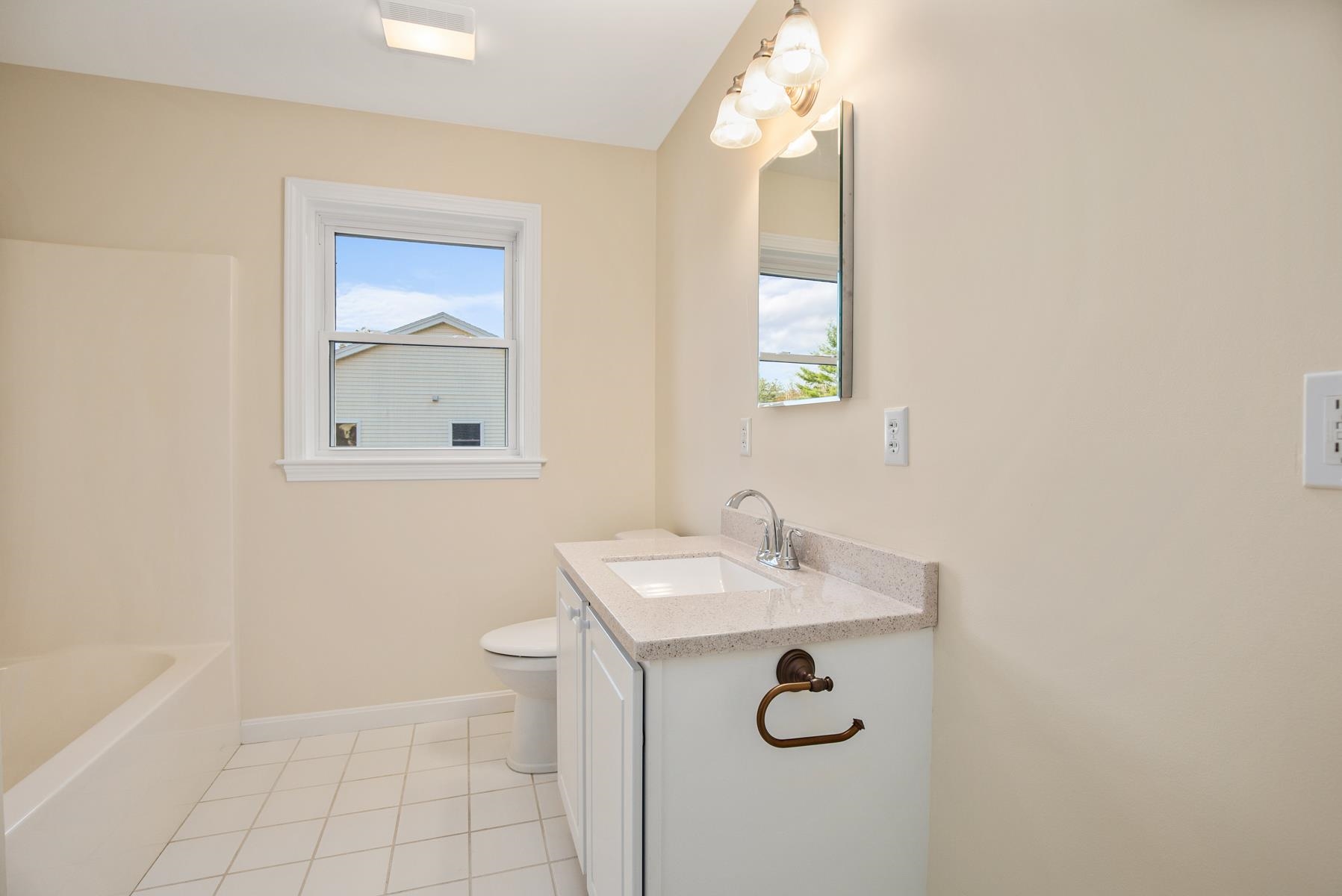 36 Chandler Lane Epping, NH 03042 - Photo 22 of 38