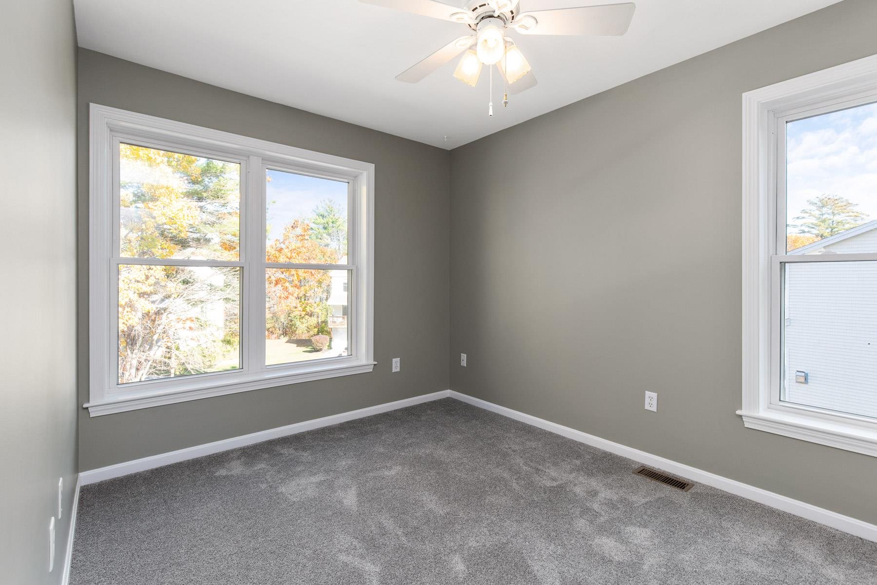 36 Chandler Lane Epping, NH 03042 - Photo 23 of 38