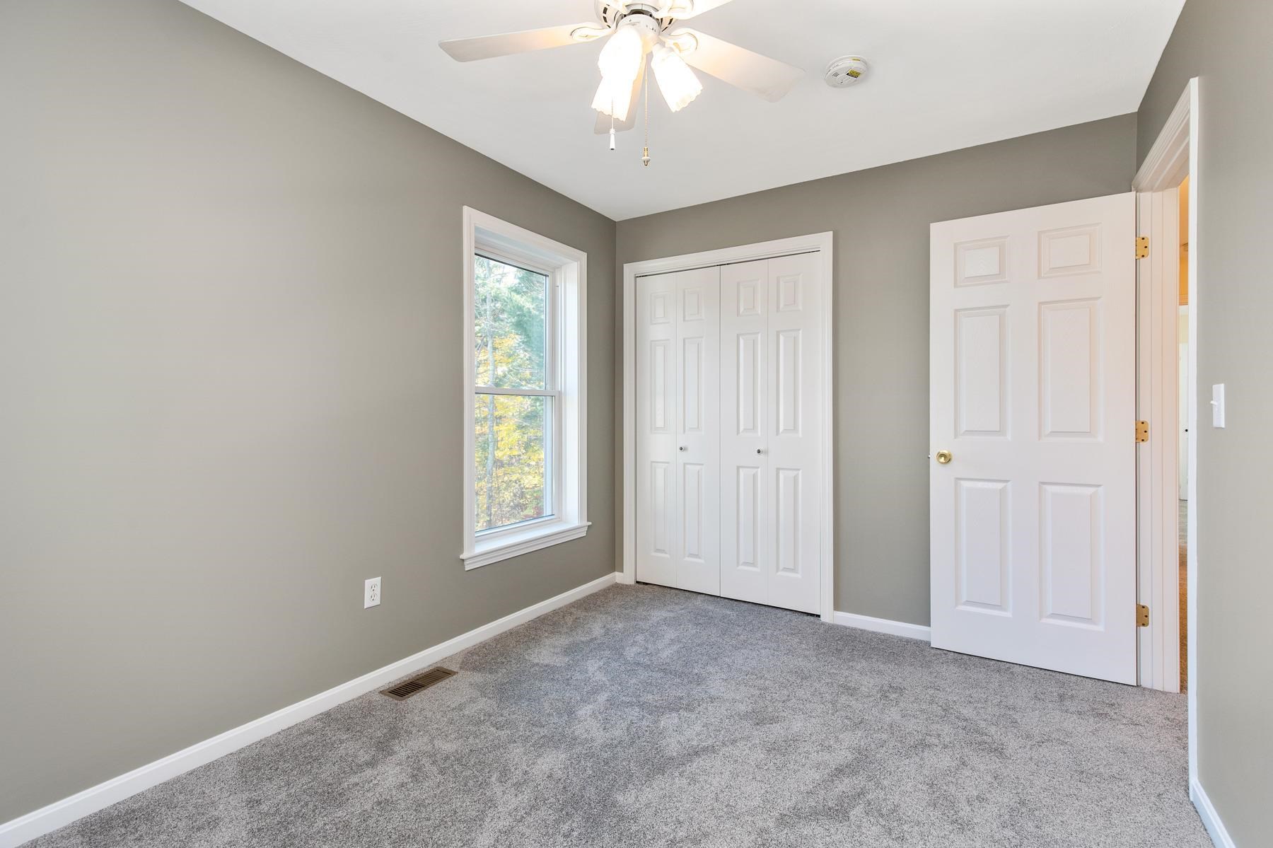 36 Chandler Lane Epping, NH 03042 - Photo 25 of 38