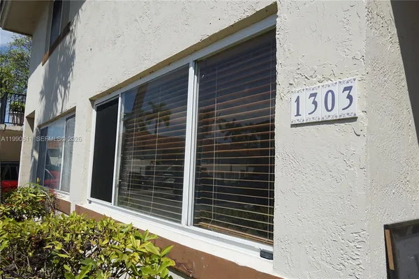 $3,600 | 331 Northwest 82nd Avenue, Unit 1303, Miami, FL 33126