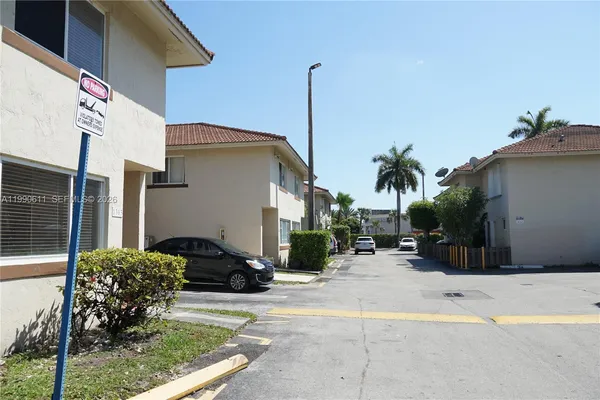 $3,600 | 331 Northwest 82nd Avenue, Unit 1303, Miami, FL 33126