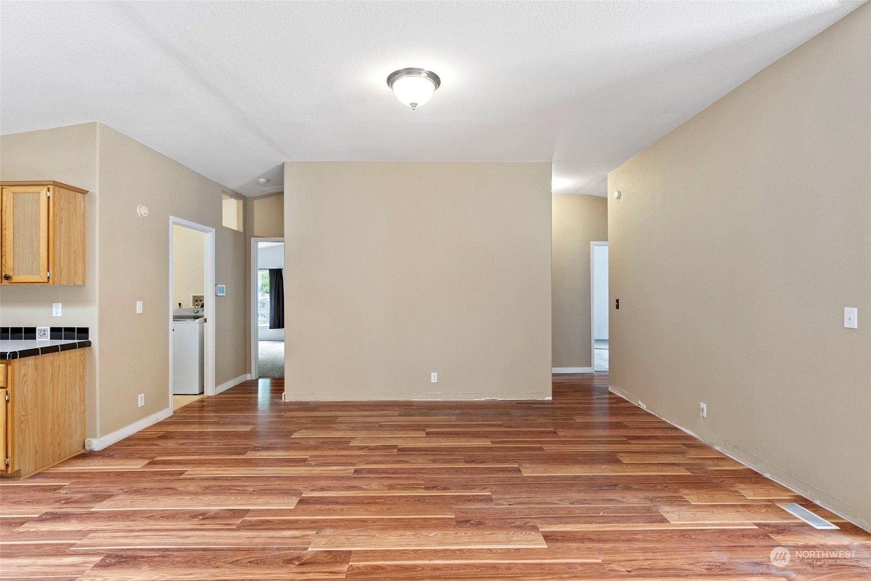 1633 Southwest J H Road Port Orchard, WA 98367 - Photo 24 of 27 Gallery Image 24