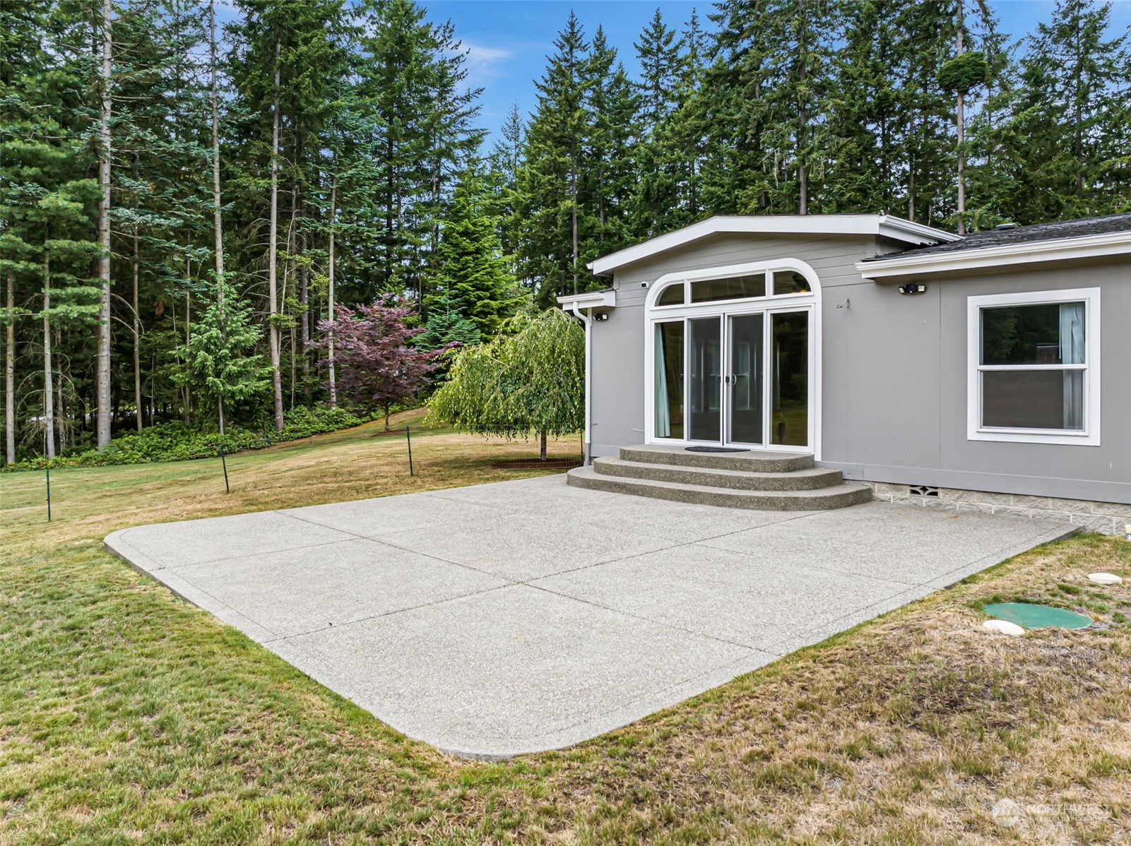 1633 Southwest J H Road Port Orchard, WA 98367 - Photo 6 of 27 Gallery Image 6