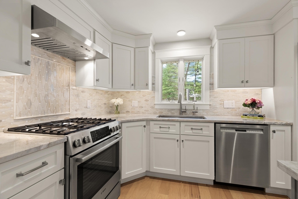 15 Sycamore Road Sudbury, MA 01776 - Photo 3 of 33 Gallery Image 3