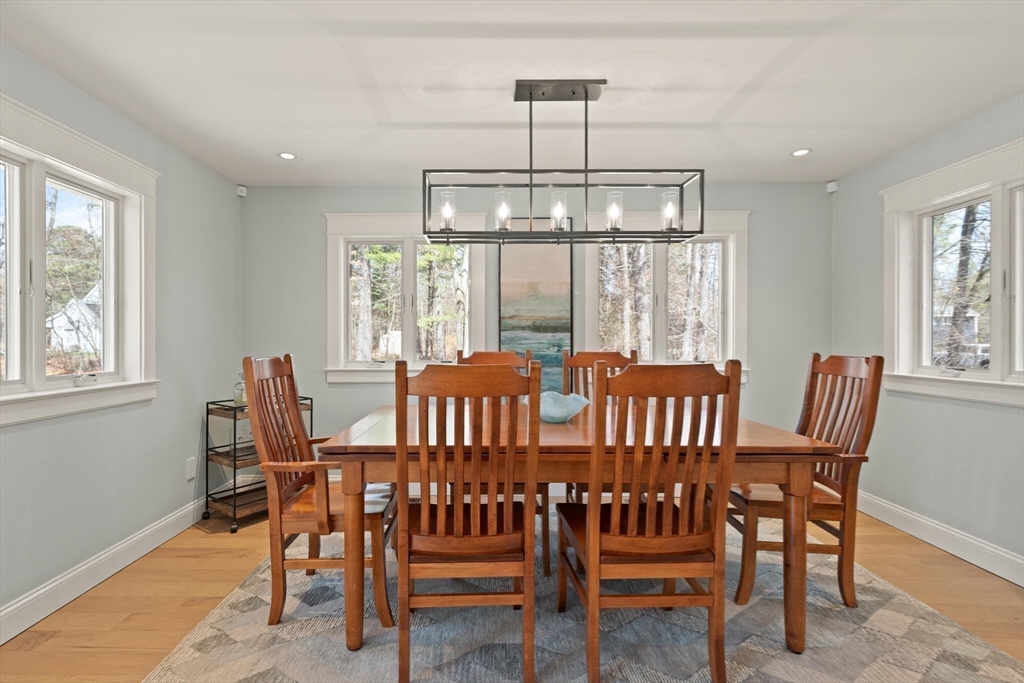 15 Sycamore Road Sudbury, MA 01776 - Photo 7 of 33 Gallery Image 7