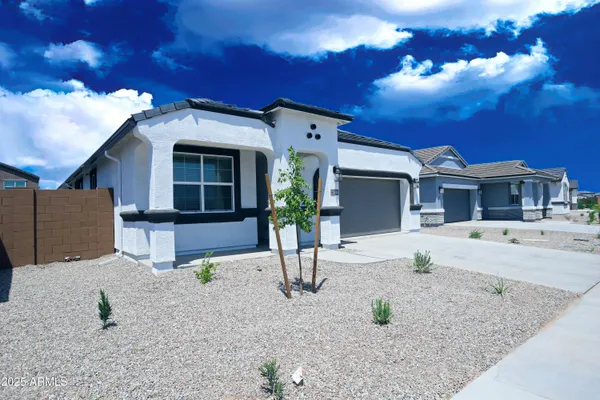 $1,995 | 22690 North Lynn Street, Maricopa, AZ 85138