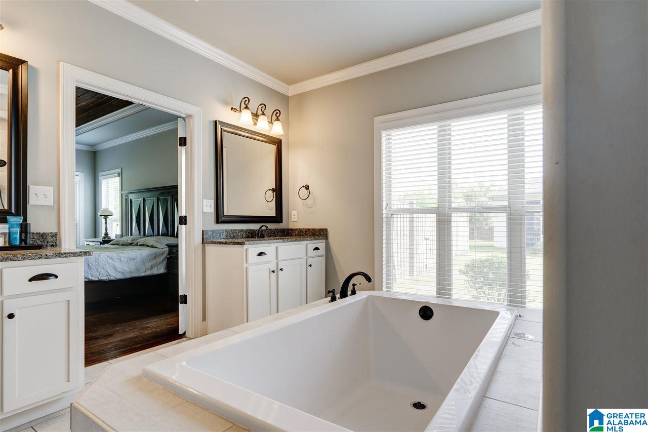 528 Kirkwall Circle Pelham, AL 35124 - Photo 22 of 44