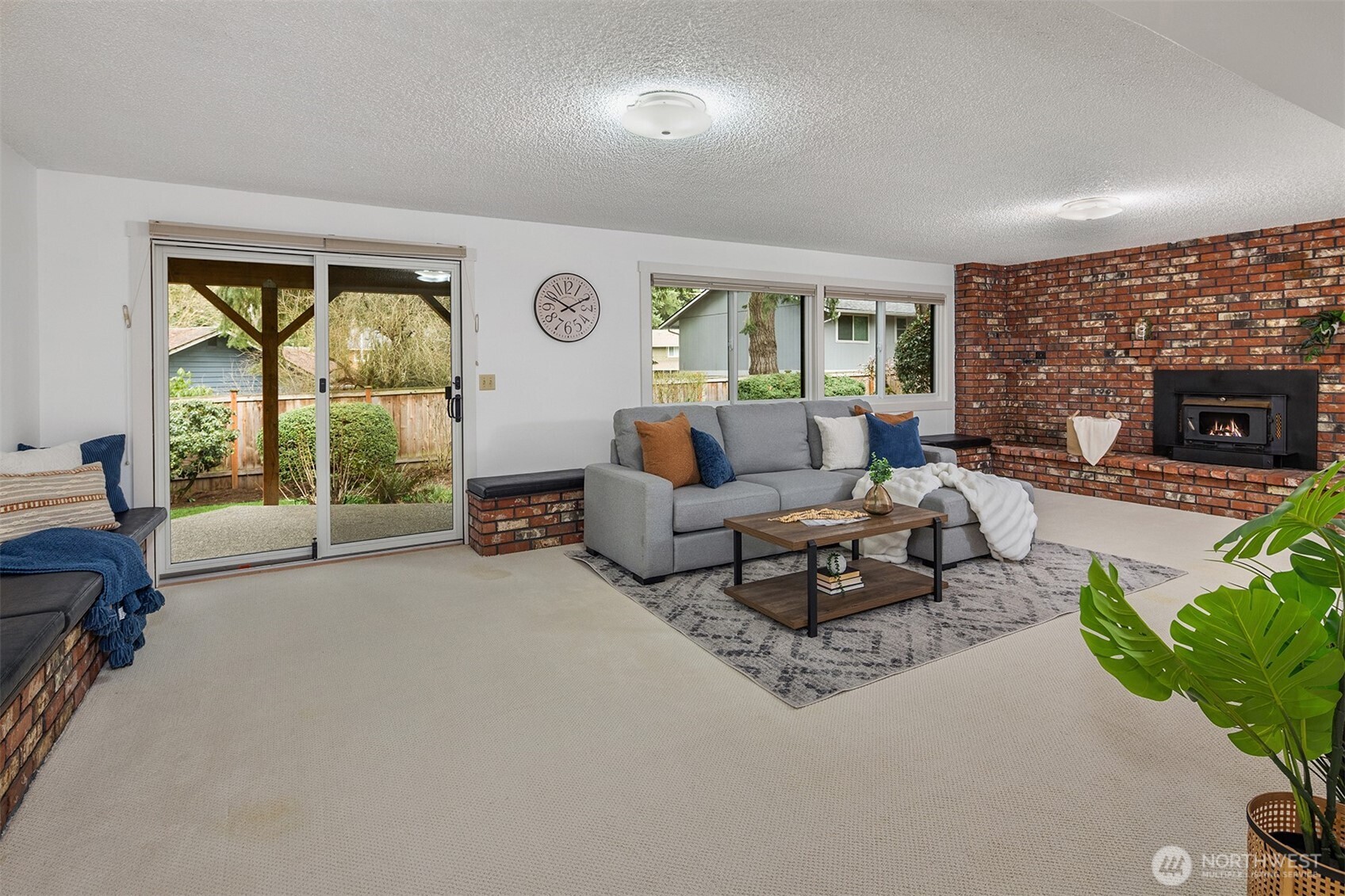 6910 150th Avenue Northeast Redmond, WA 98052 - Photo 24 of 38