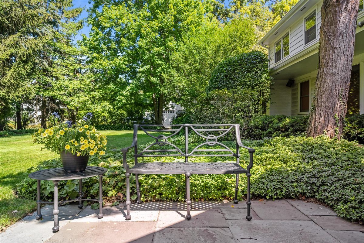 356 Sheridan Road Glencoe, IL 60022 - Photo 28 of 33 a view of outdoor space deck and yard