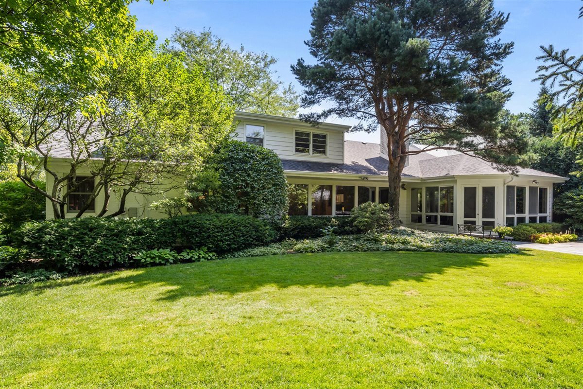 356 Sheridan Road Glencoe, IL 60022 - Photo 32 of 33 a front view of house with yard and swimming pool