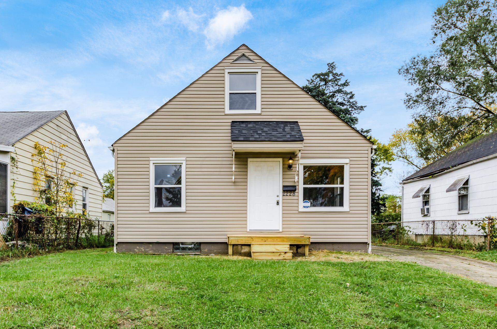 2228 Gerbert Road Columbus, OH 43211 - Photo 1 of 16 Gallery Image 1