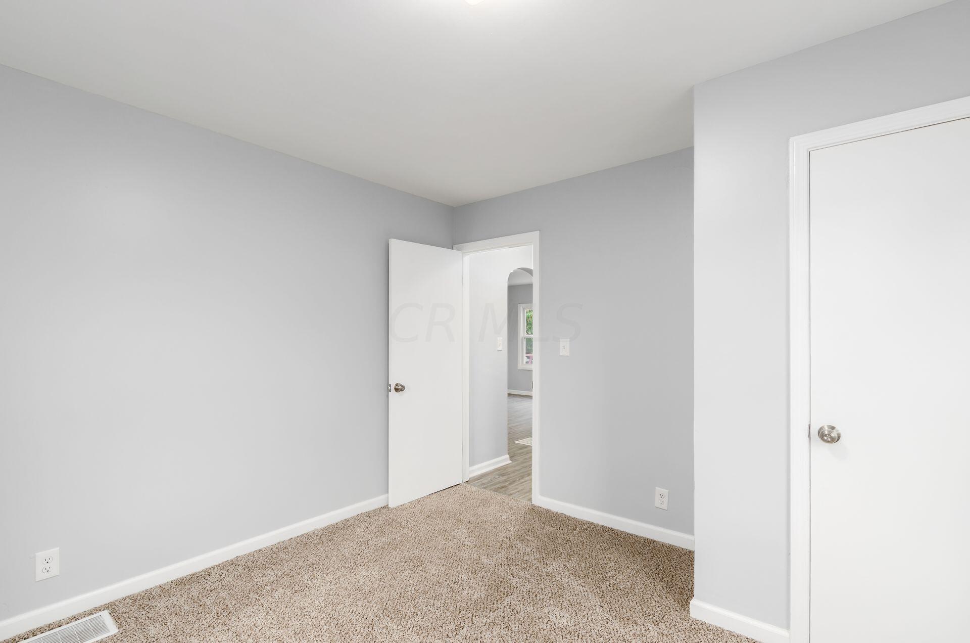 2228 Gerbert Road Columbus, OH 43211 - Photo 11 of 16 Gallery Image 11
