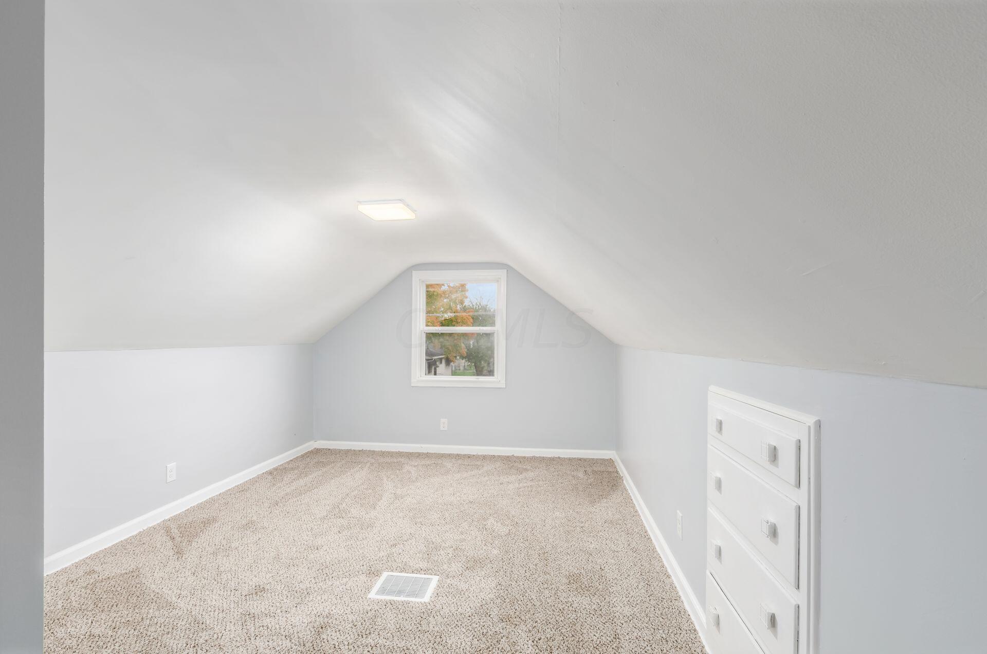 2228 Gerbert Road Columbus, OH 43211 - Photo 12 of 16 Gallery Image 12