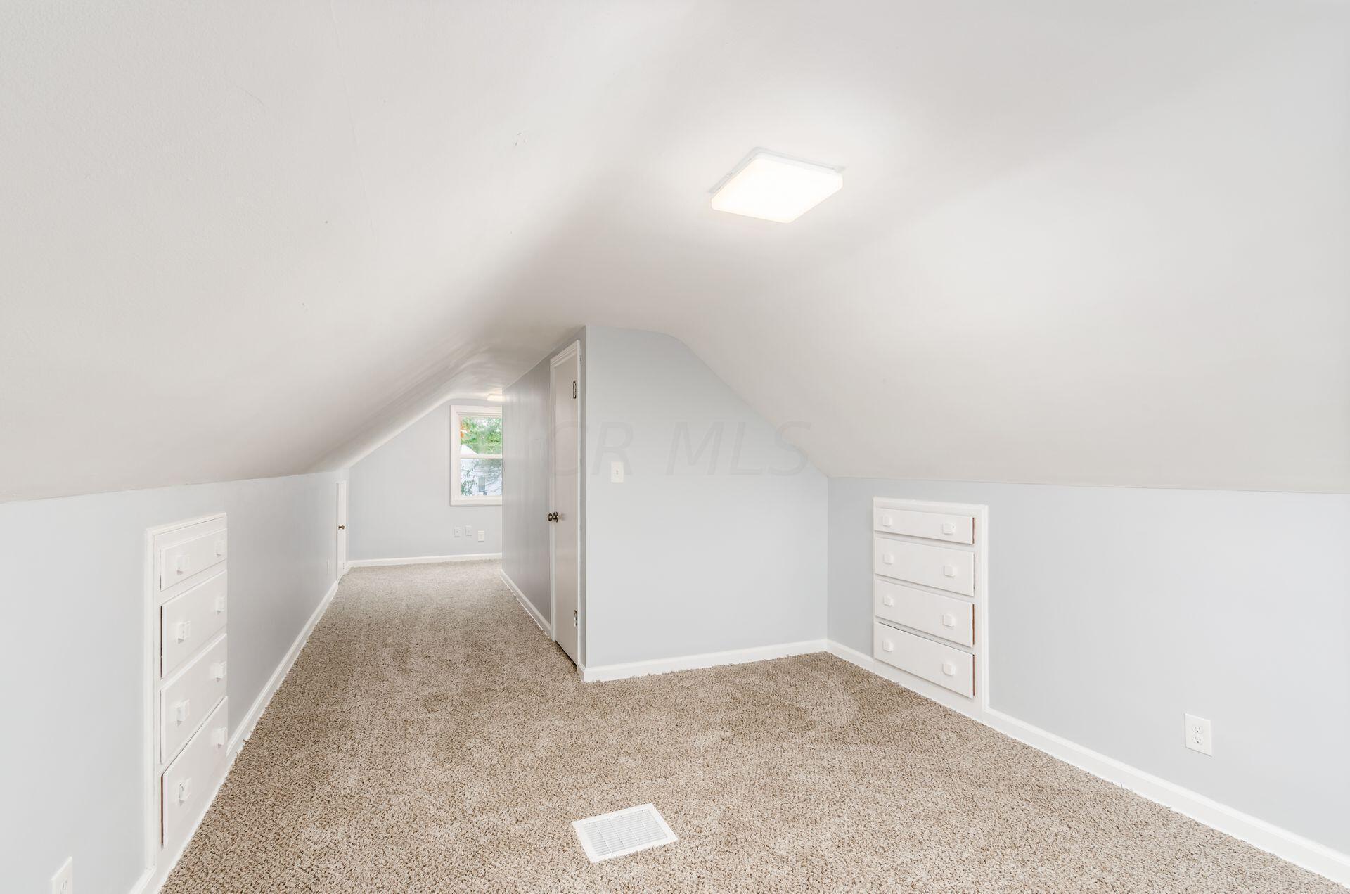 2228 Gerbert Road Columbus, OH 43211 - Photo 13 of 16 Gallery Image 13