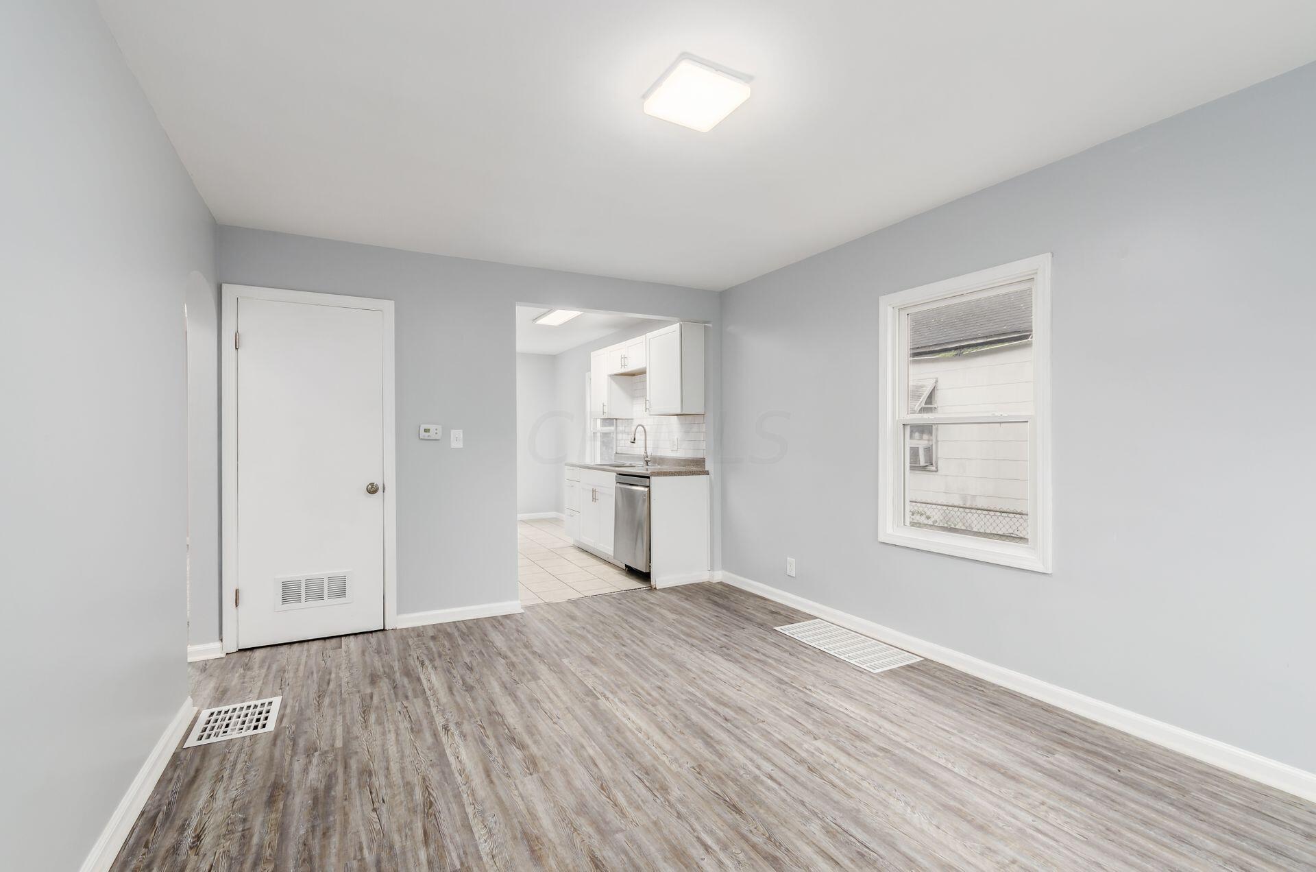 2228 Gerbert Road Columbus, OH 43211 - Photo 3 of 16 Gallery Image 3