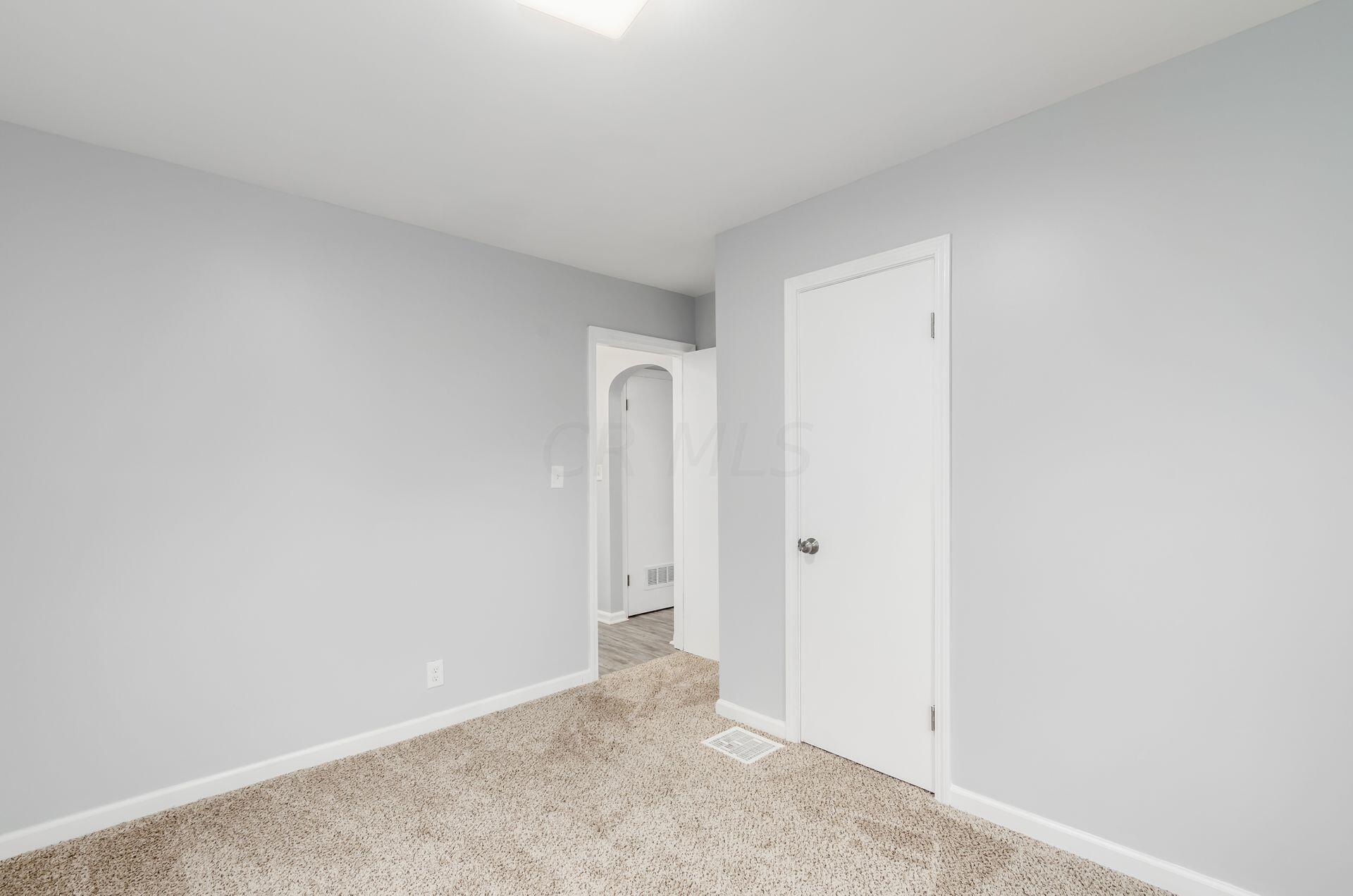 2228 Gerbert Road Columbus, OH 43211 - Photo 8 of 16 Gallery Image 8