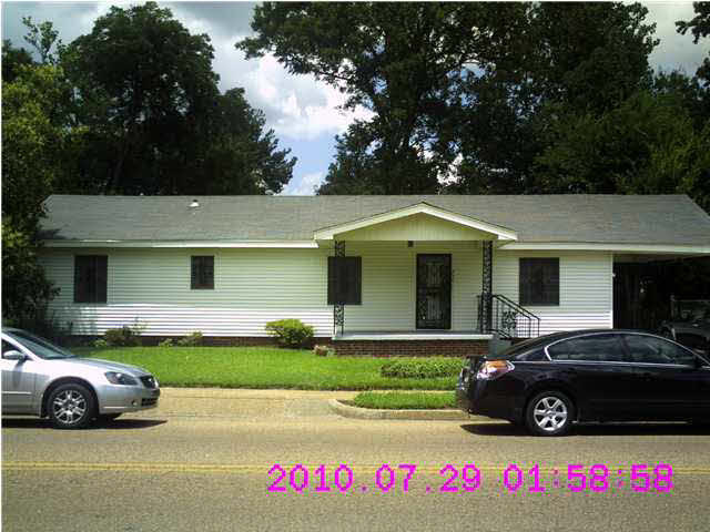 730 Maple Street Jackson, MS 39203 - Photo 1 of 1 Front