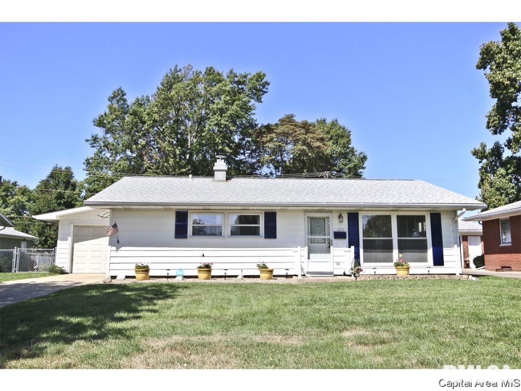 2129 North 23rd Street Springfield, IL 62702 - Photo 1 of 28
