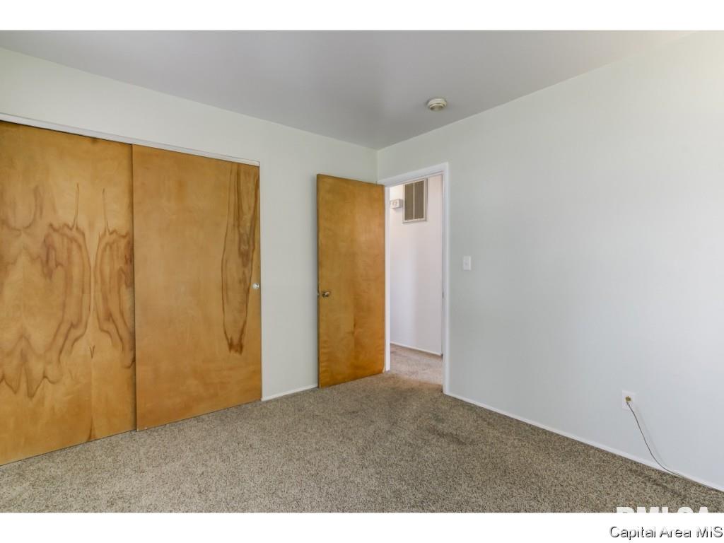 2129 North 23rd Street Springfield, IL 62702 - Photo 17 of 28