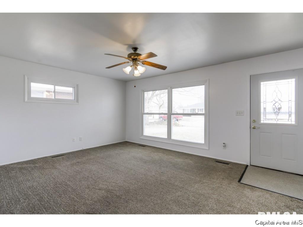 2129 North 23rd Street Springfield, IL 62702 - Photo 5 of 28