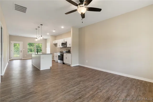 $249,900 | 5712 Harmony Wds Drive, Memphis, IN 47143