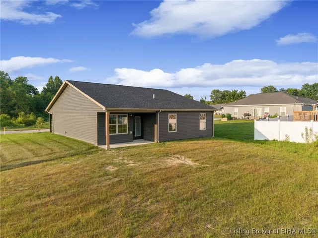 $249,900 | 5712 Harmony Wds Drive, Memphis, IN 47143