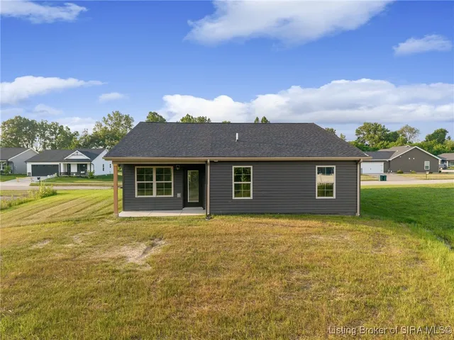 $249,900 | 5712 Harmony Wds Drive, Memphis, IN 47143