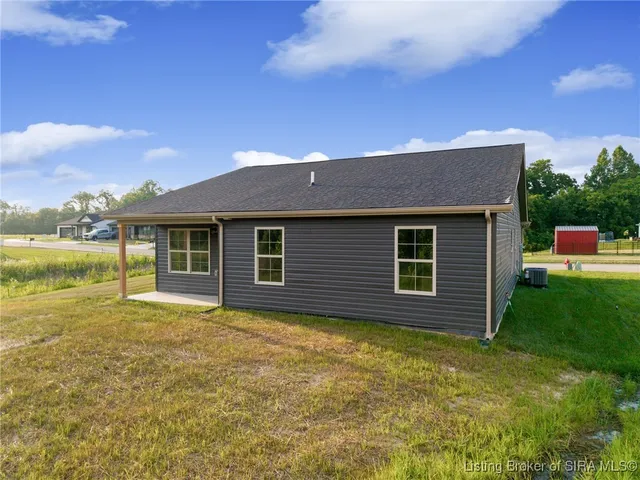 $249,900 | 5712 Harmony Wds Drive, Memphis, IN 47143