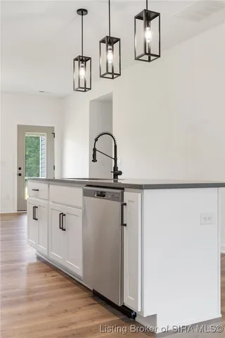 $249,900 | 5712 Harmony Wds Drive, Memphis, IN 47143