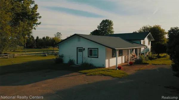 $830,000 | 58191 8 Mile Road, Northville, MI 48167