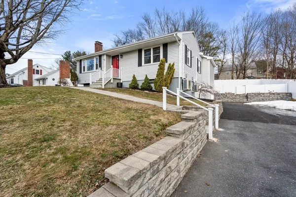 $810,000 | 38 Irving Drive, Walpole, MA 02081