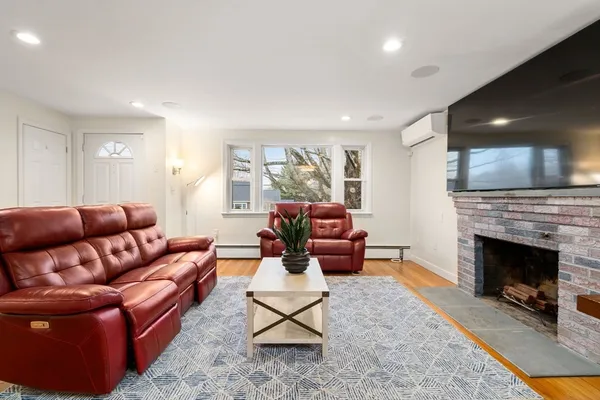 $810,000 | 38 Irving Drive, Walpole, MA 02081