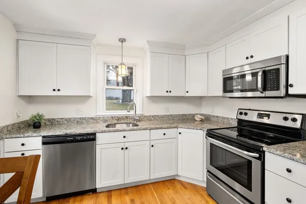 $810,000 | 38 Irving Drive, Walpole, MA 02081