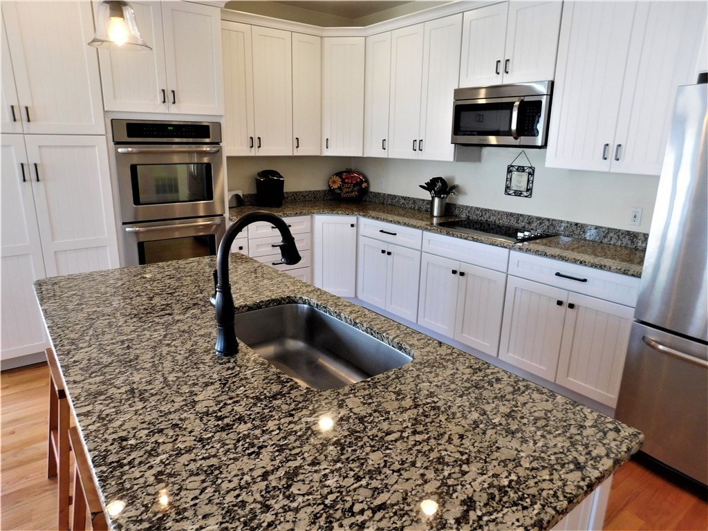 6 Fallon Trail Westerly, RI 02891 - Photo 11 of 39