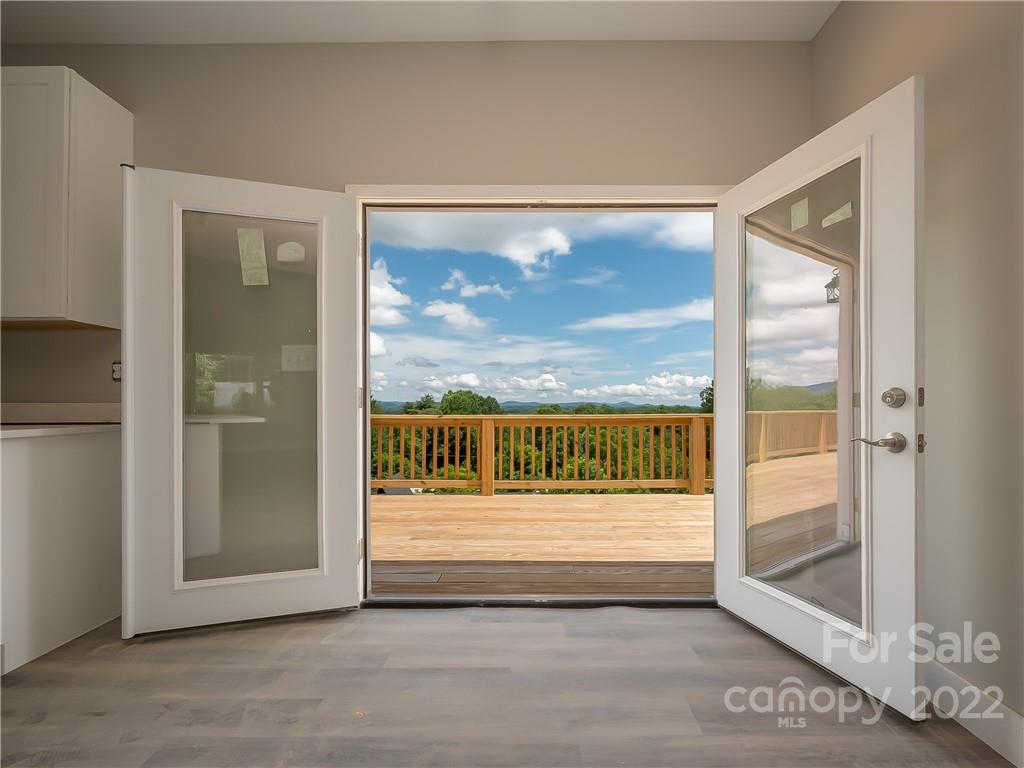 39 Hamilton Acrs Drive Tryon, NC 28782 - Photo 6 of 25 a view of front door