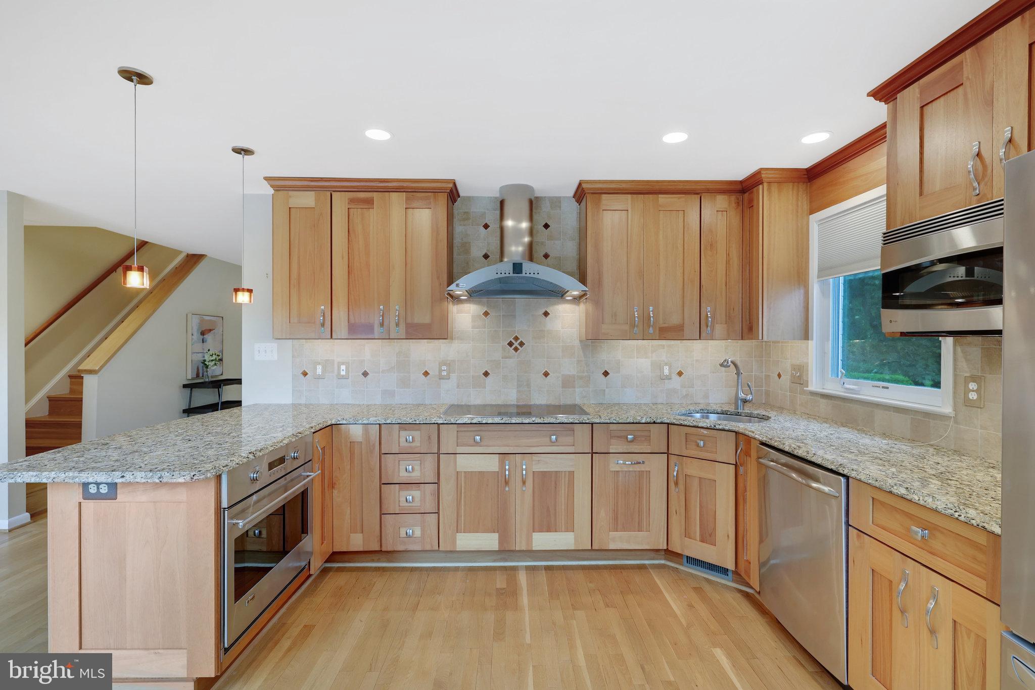 2001 Chadds Ford Drive Reston, VA 20191 - Photo 20 of 96