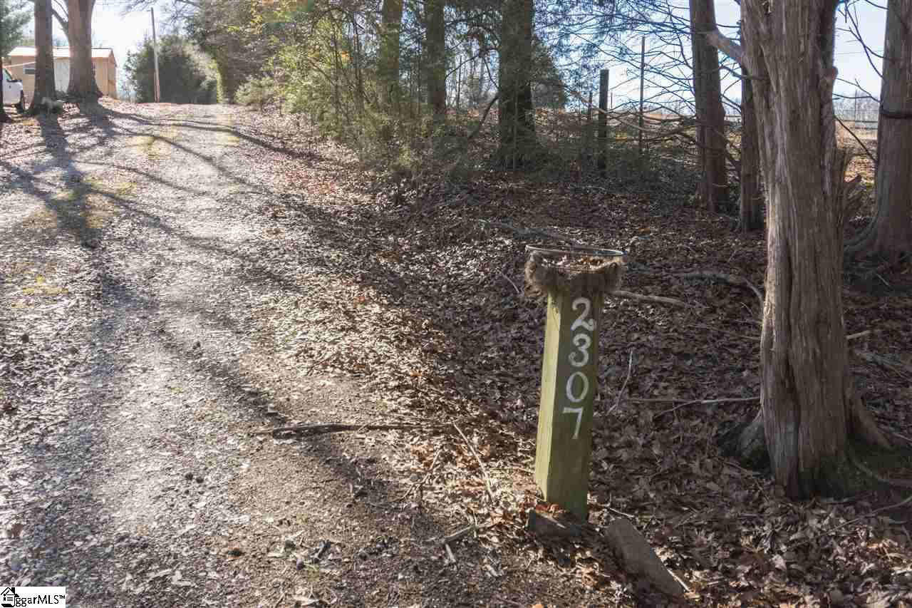 2307 Trammel Road Woodruff, SC 29388 - Photo 2 of 36