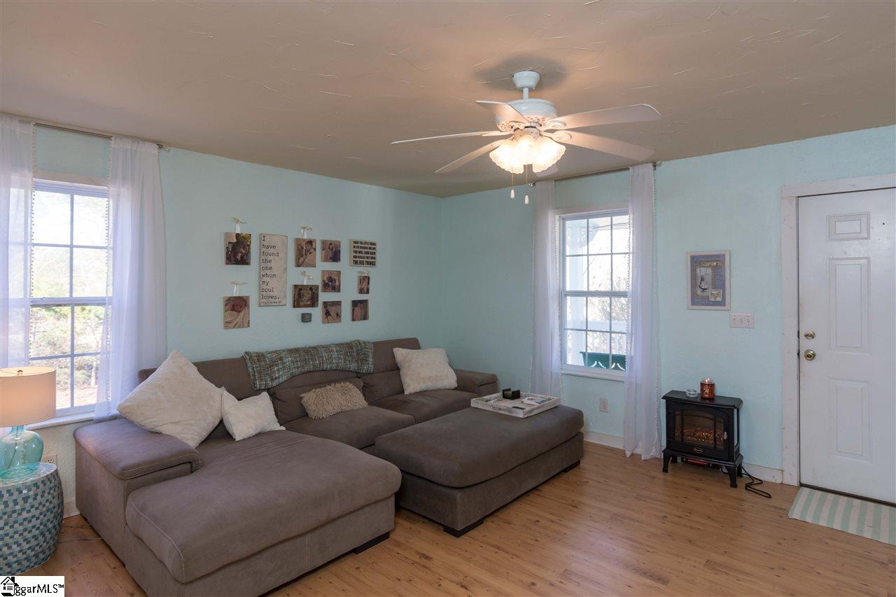 2307 Trammel Road Woodruff, SC 29388 - Photo 12 of 36
