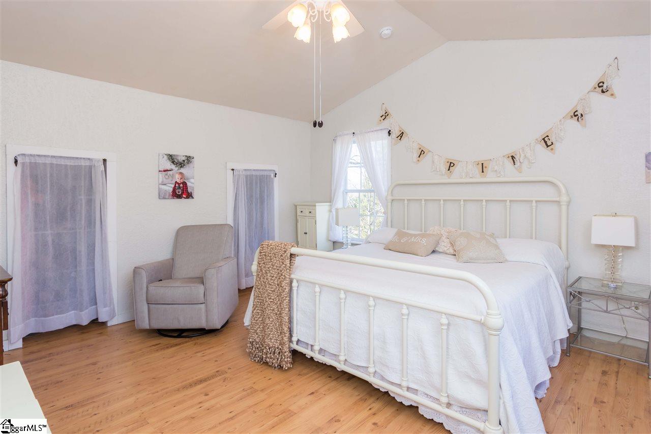 2307 Trammel Road Woodruff, SC 29388 - Photo 18 of 36